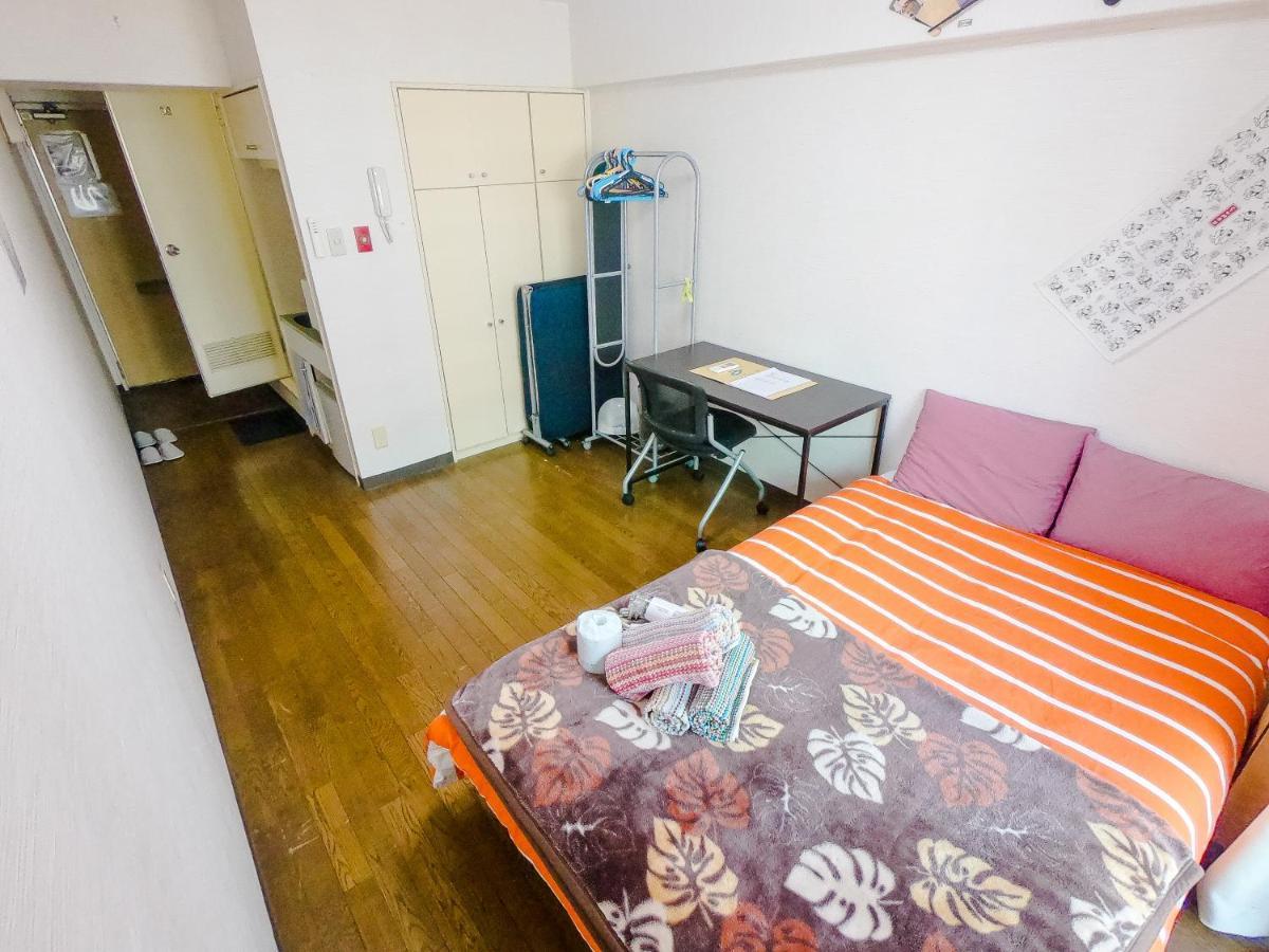 Affordable In Shinjuku / Very Central And Convenient