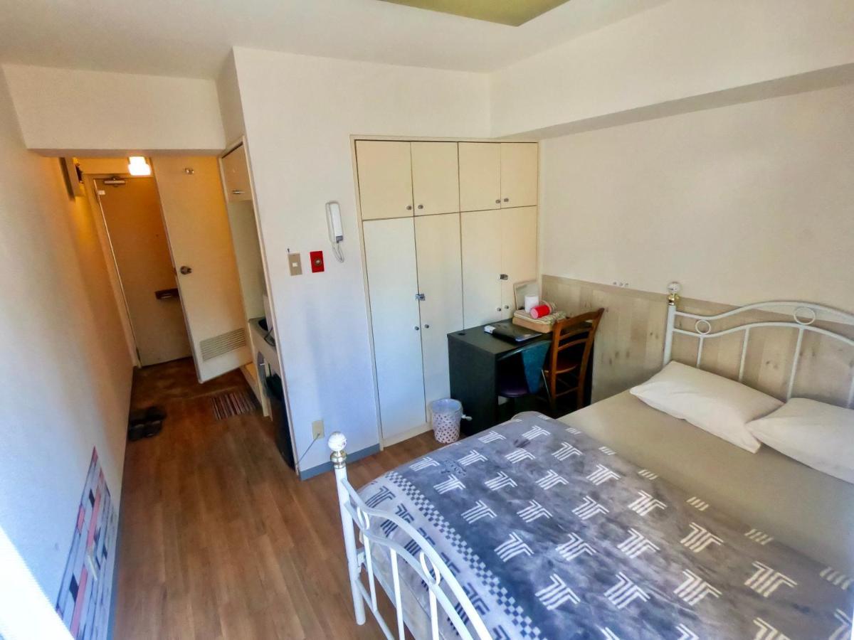 Affordable In Shinjuku / Very Central And Convenient Lägenhet Tokyo prefektur